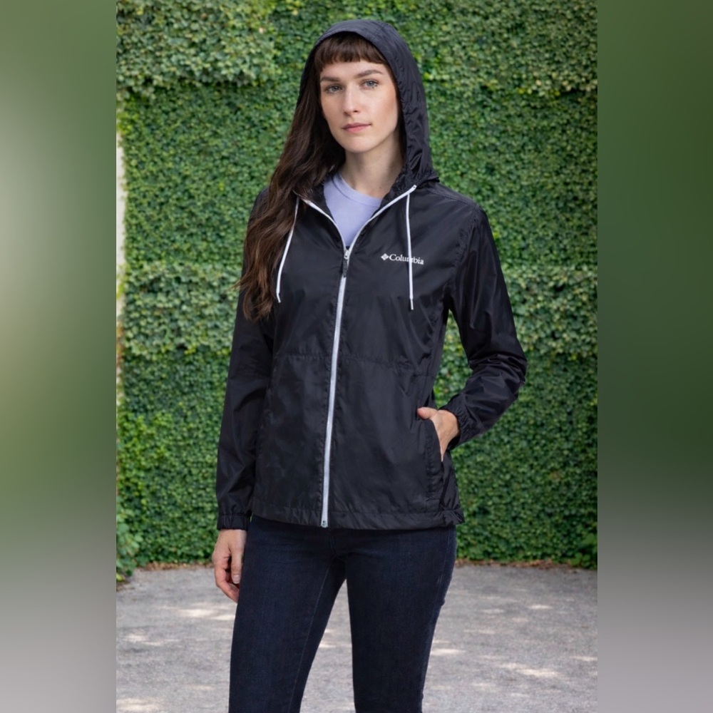 COLUMBIA WINDBRAKER JACKET